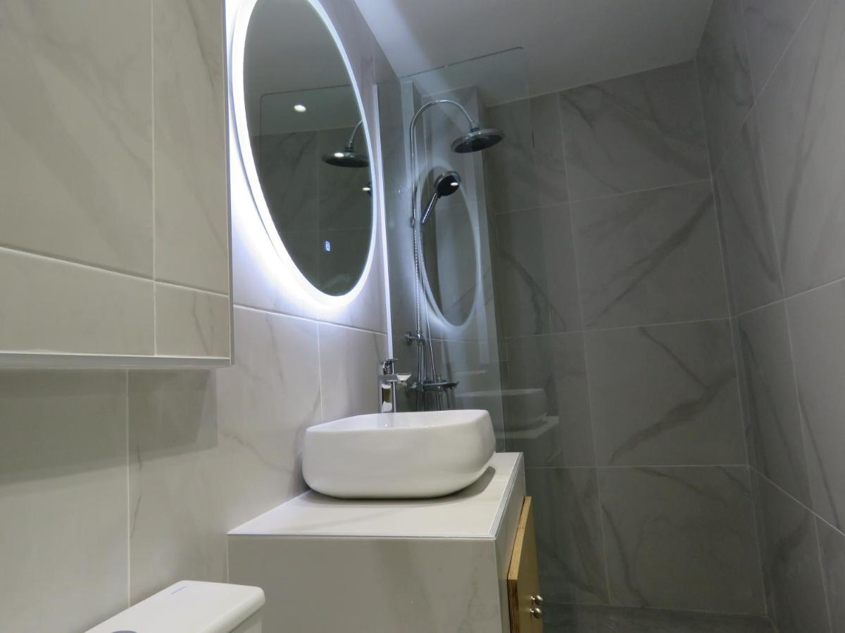 Eros Welcome Stay Downtown Studio - Explore Center By Foot - Close To Helexpo & University Thessaloníki Ngoại thất bức ảnh